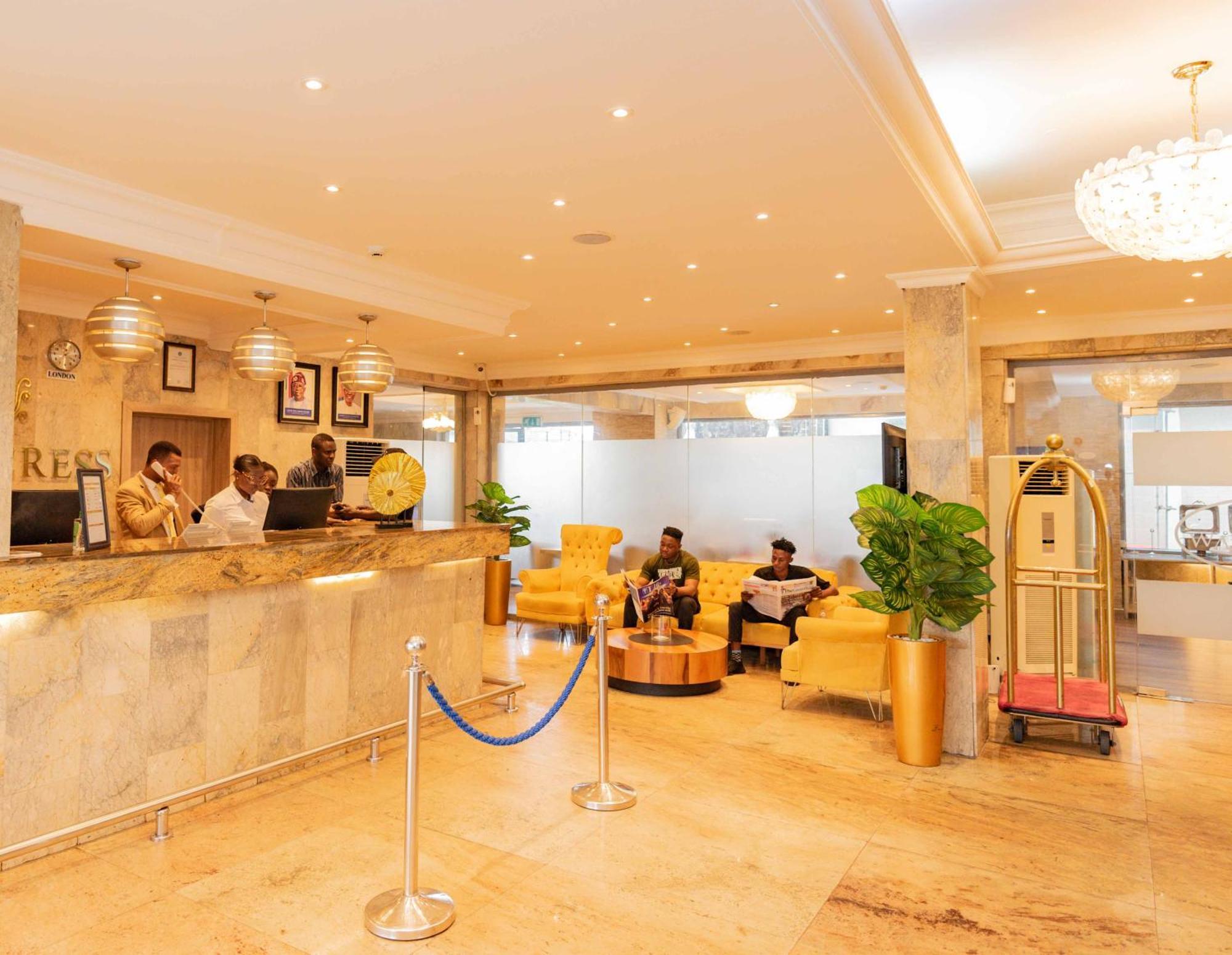 Watercress Hotels And Event Ikeja Dış mekan fotoğraf